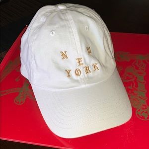 Authentic Life of Pablo Merch hat NY